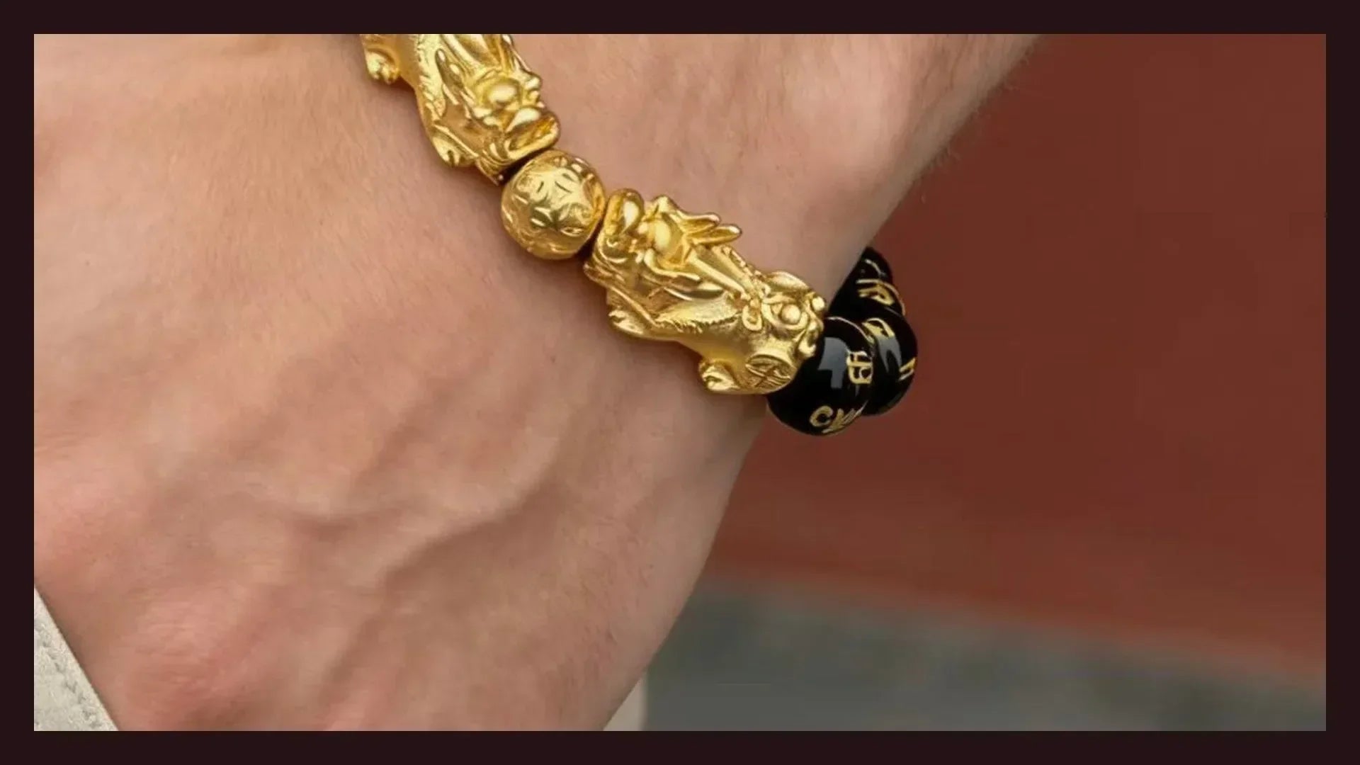 Pixiu Bracelets Explained: Meaning, Feng Shui “Rules,” and How to Wear One